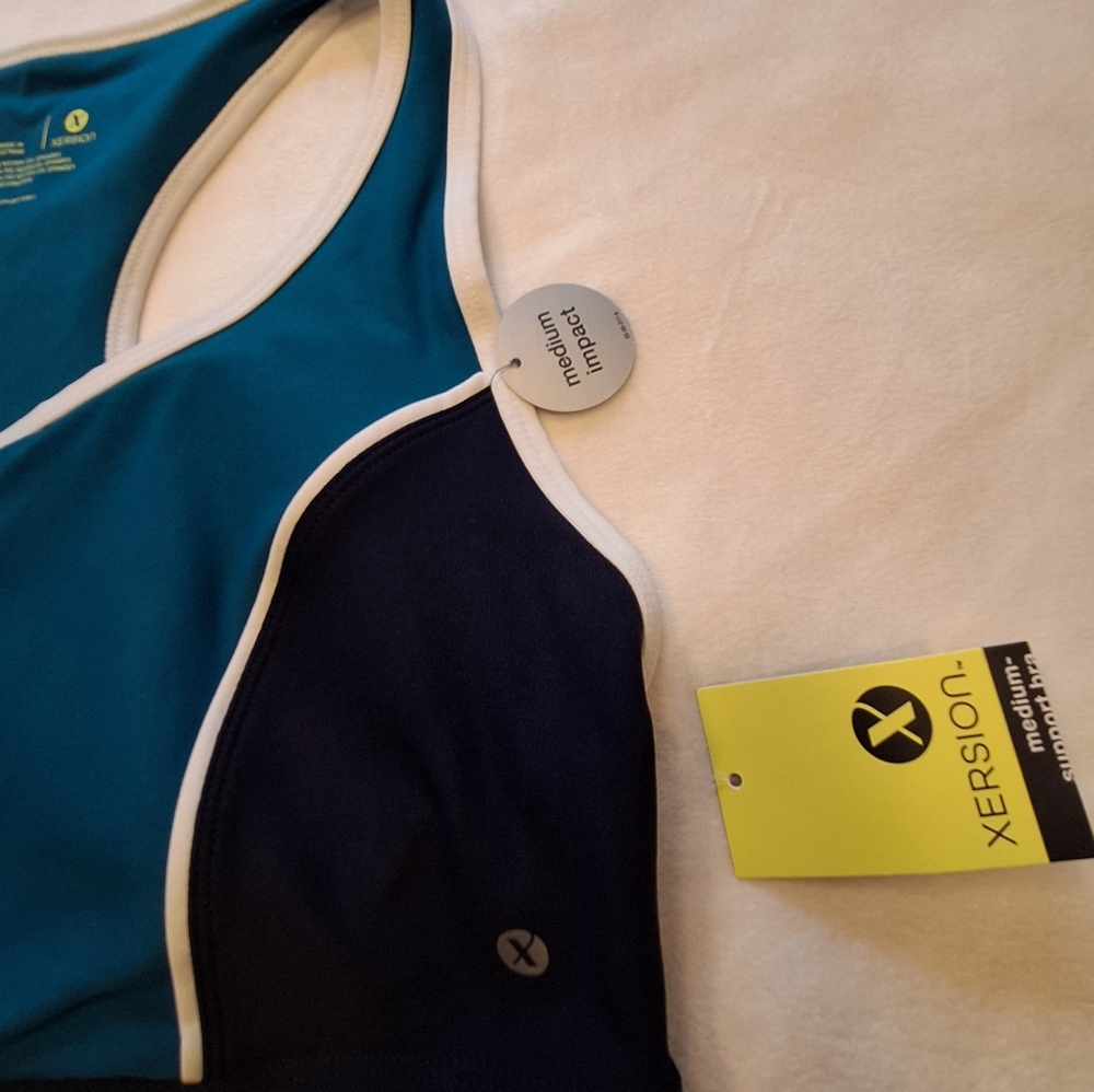 Xersion Women's Teal and Navy Sports Bra - Picture 9 of 11